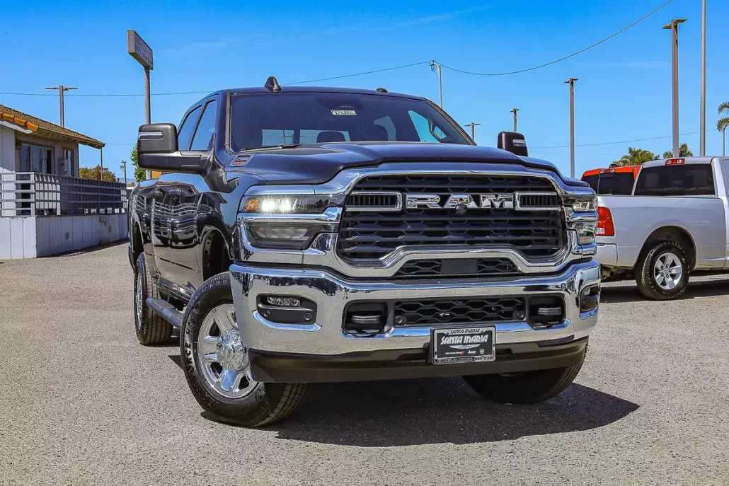 2025 Ram 2500 Tradesman photo 1