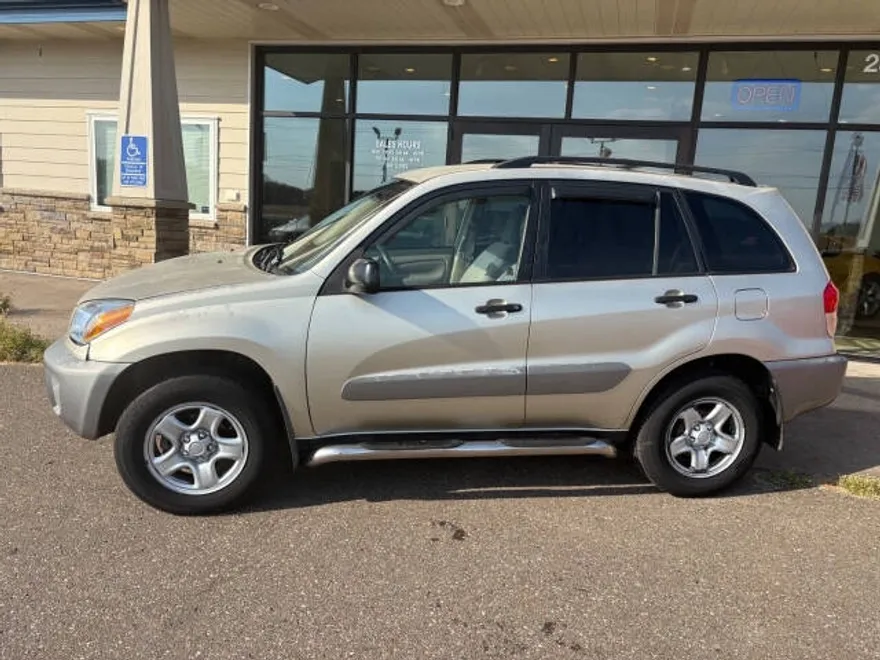 2003 Toyota RAV4 Base photo 1
