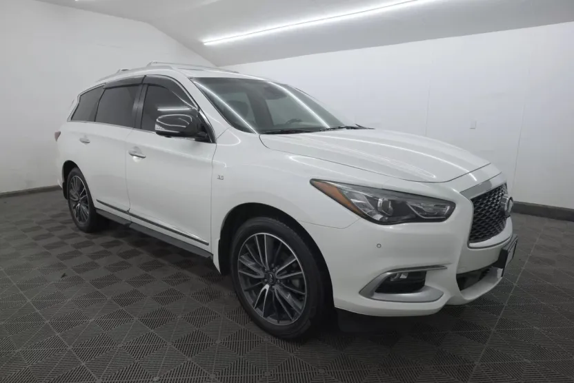 2016 Infiniti QX60 3.5 photo 1
