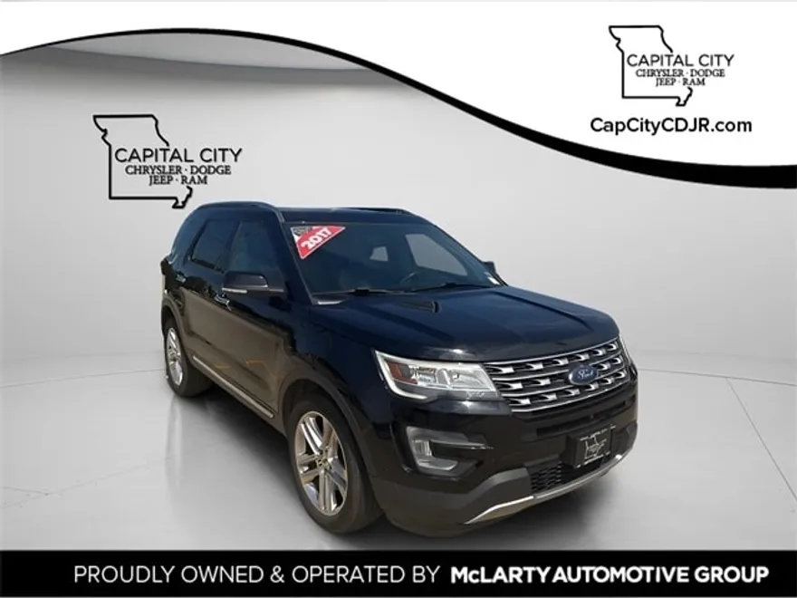 2017 Ford Explorer Limited photo 1