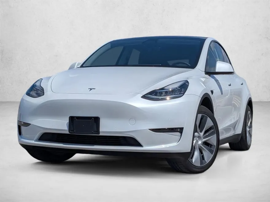 2022 Tesla Model Y Long Range photo 1