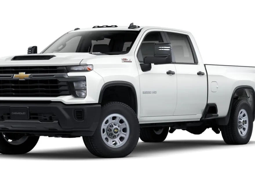 2025 Chevrolet Silverado 3500HD photo 1