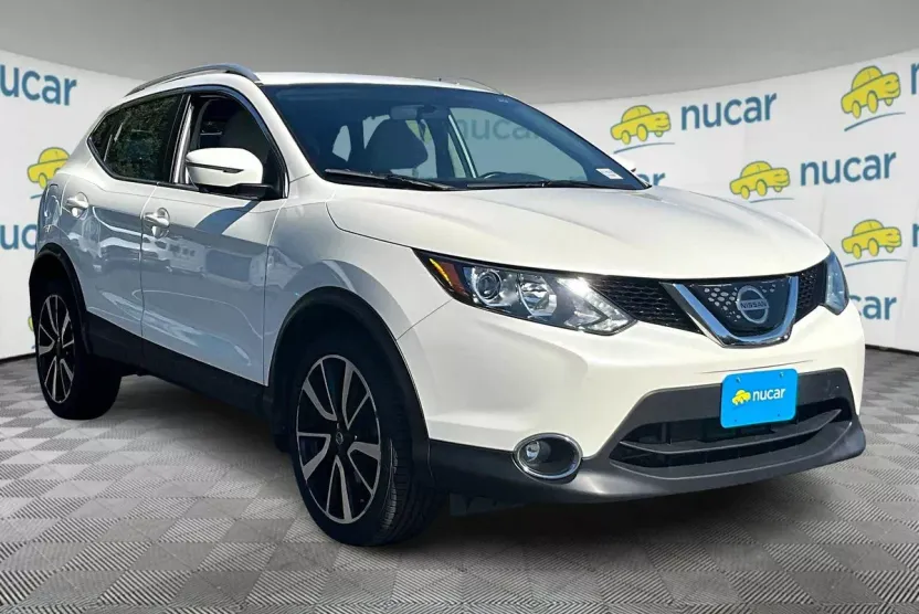 2018 Nissan Rogue Sport SL photo 1