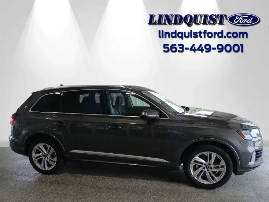 2024 Audi Q7 Premium Plus photo 1