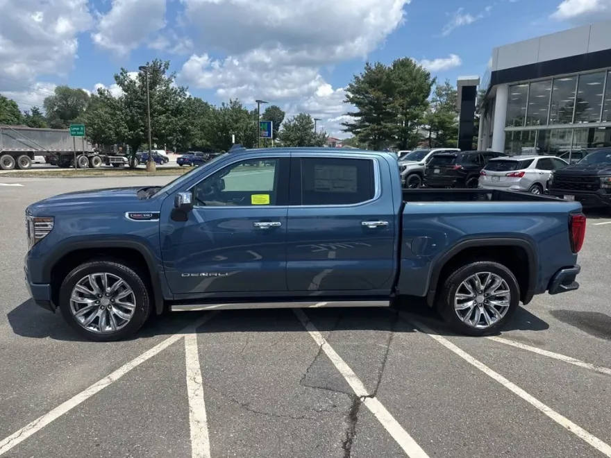 2025 Gmc Sierra 1500 Denali photo 1