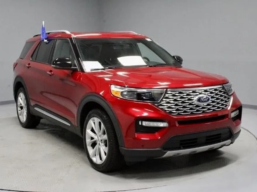2021 Ford Explorer Platinum photo 1
