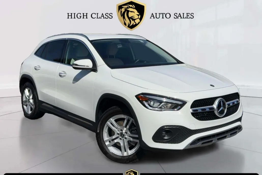2021 Mercedes Benz GLA 250 photo 1