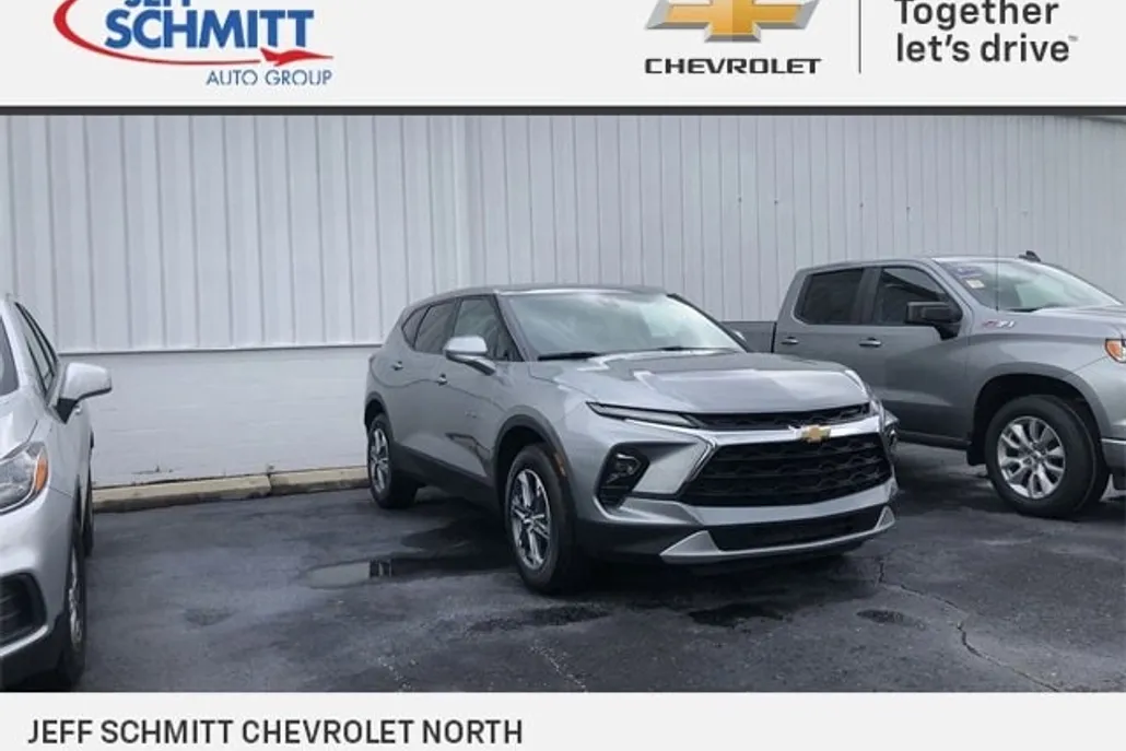 2023 Chevrolet Blazer 2LT photo 1