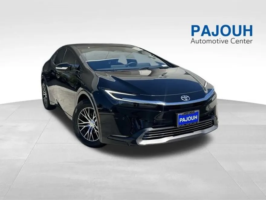 2024 Toyota Prius XLE photo 1