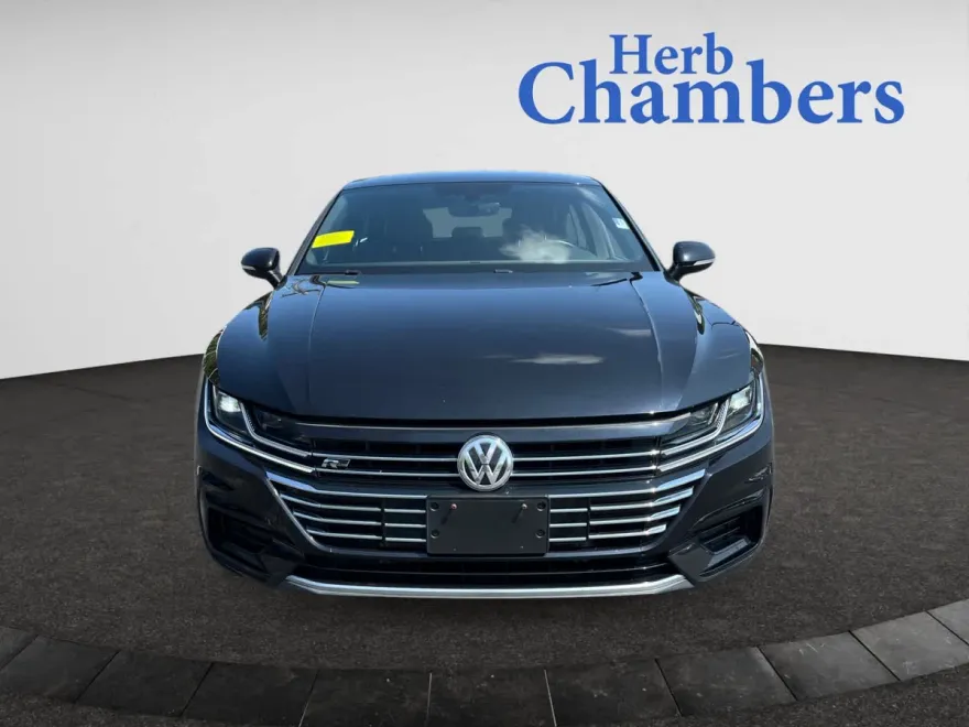 2019 Volkswagen Arteon SE R-Line photo 1