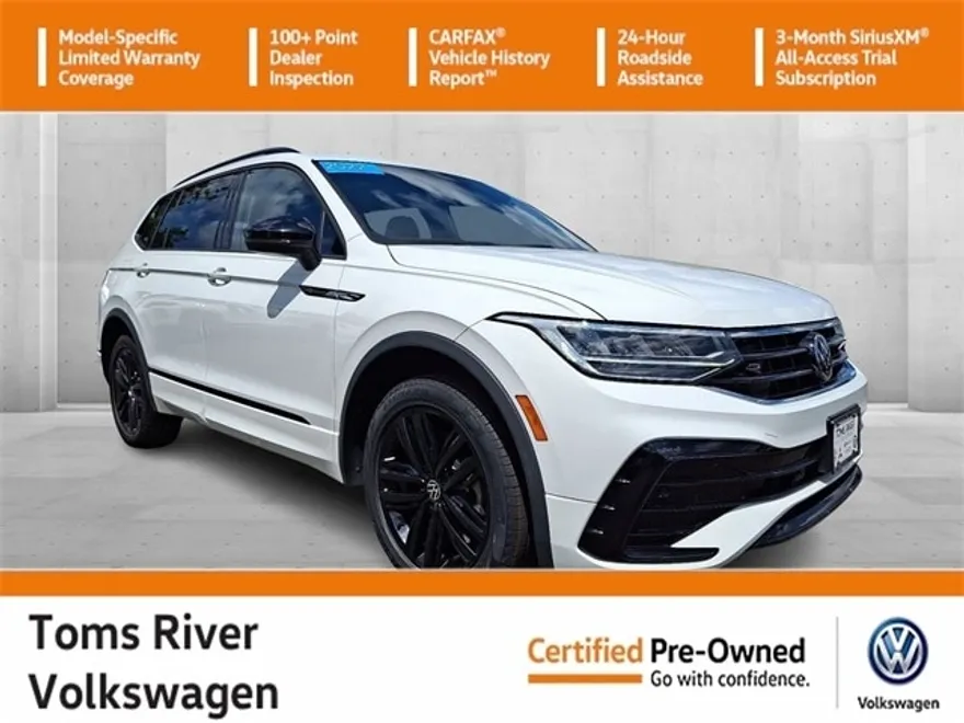 2022 Volkswagen Tiguan SE R-Line Black photo 1