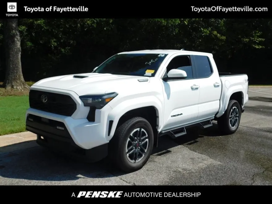 2024 Toyota Tacoma TRD Sport photo 1