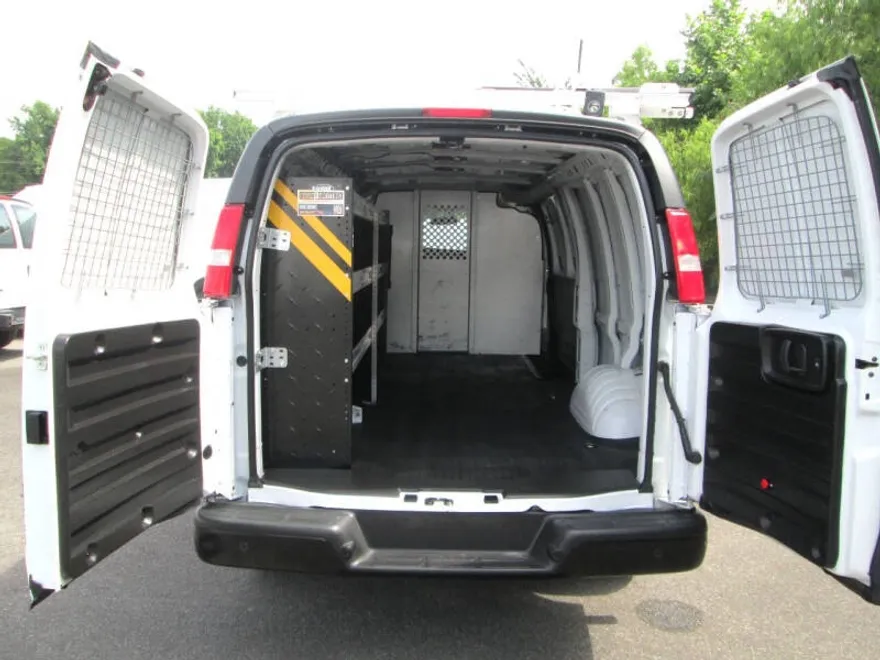 2023 Chevrolet Express 2500 Cargo Van photo 1