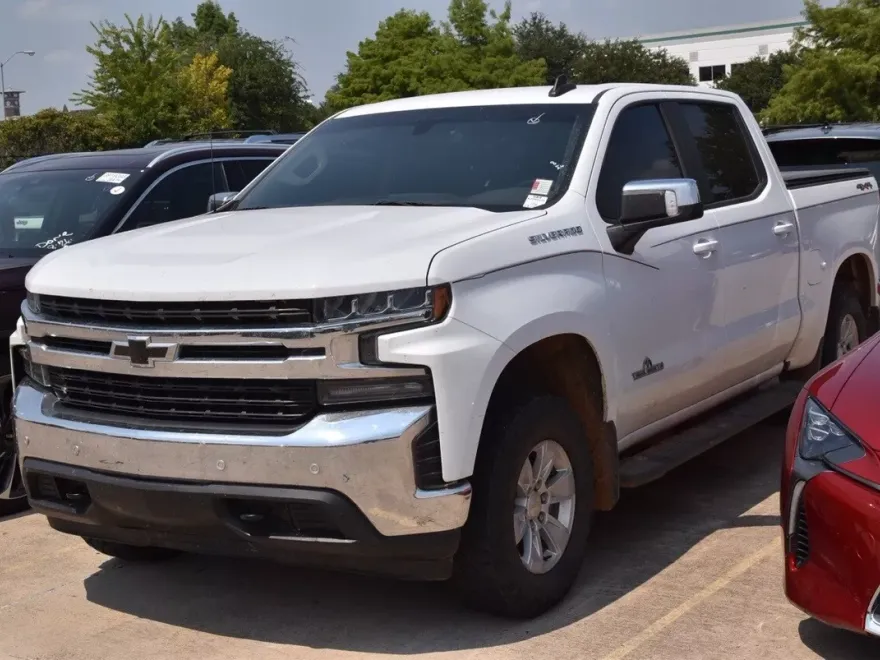 2019 Chevrolet Silverado 1500 LT photo 1