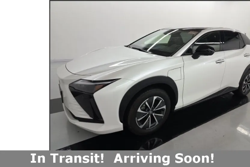 2023 Lexus RZ 450e Premium photo 1
