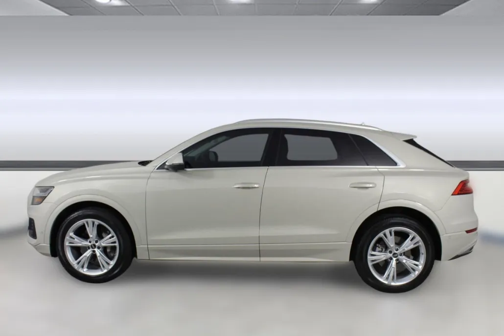 2022 Audi Q8 Prestige 55 photo 1