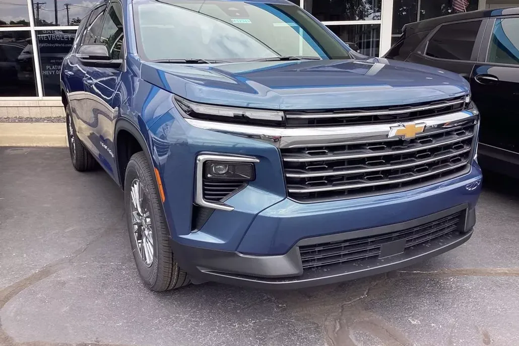 2026 Chevrolet Traverse photo 1