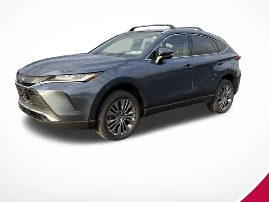 2022 Toyota Venza XLE photo 1