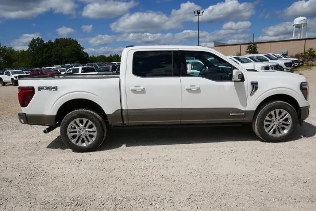 2025 Ford F-150 King Ranch photo 1