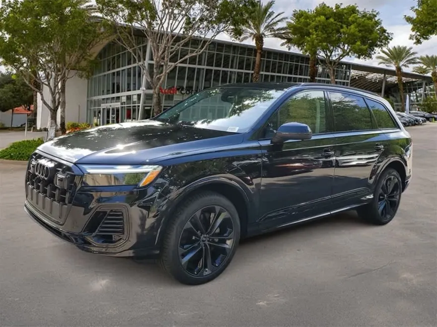 2025 Audi Q7 55 Premium Plus photo 1