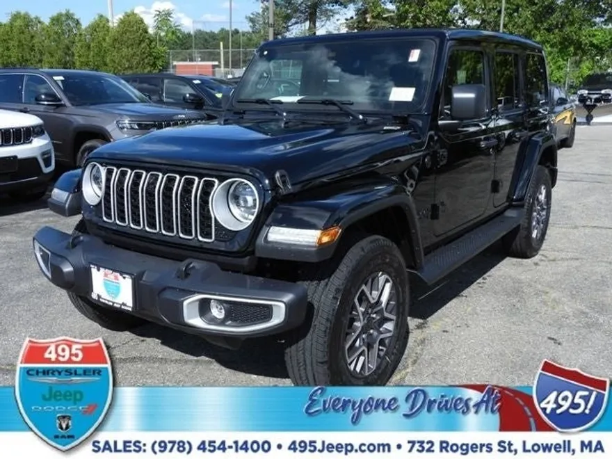 2025 Jeep Wrangler Sahara photo 1