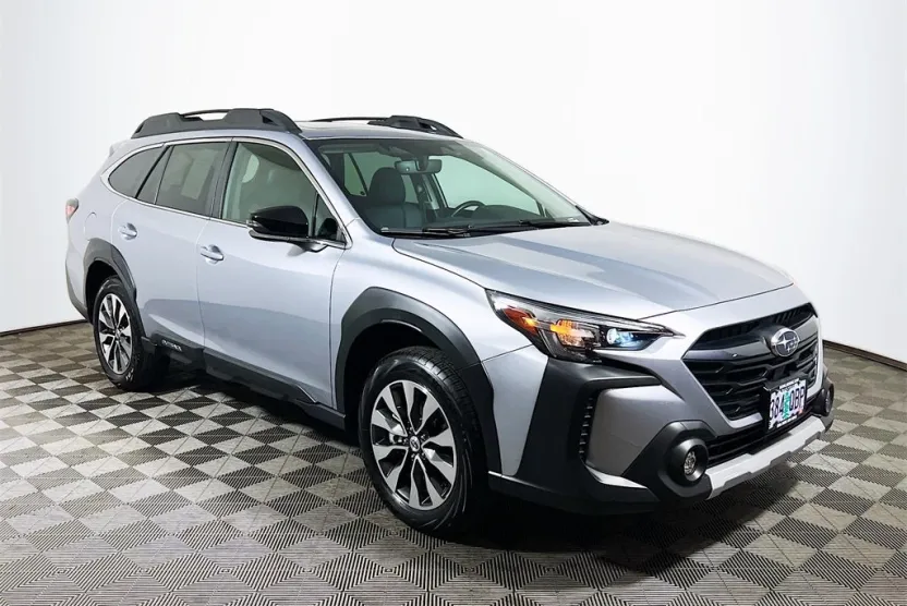 2025 Subaru Outback Limited photo 1