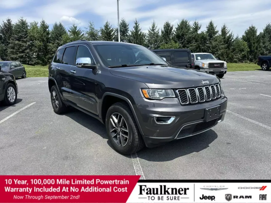 2017 Jeep Grand Cherokee Limited photo 1
