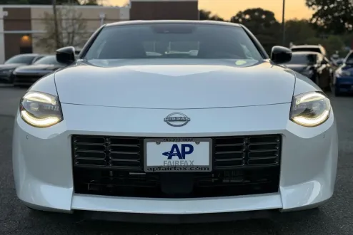 2024 Nissan Z Performance photo 3