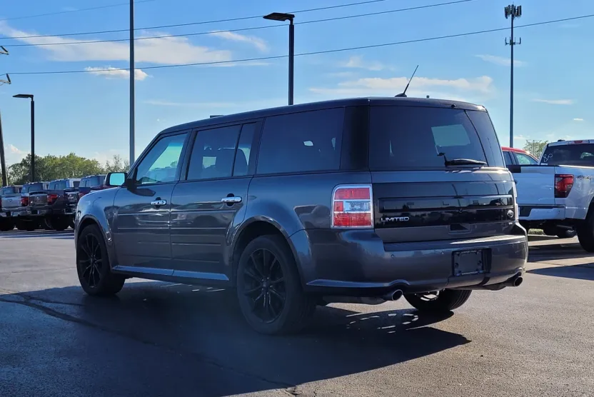 2019 Ford Flex Limited photo 1