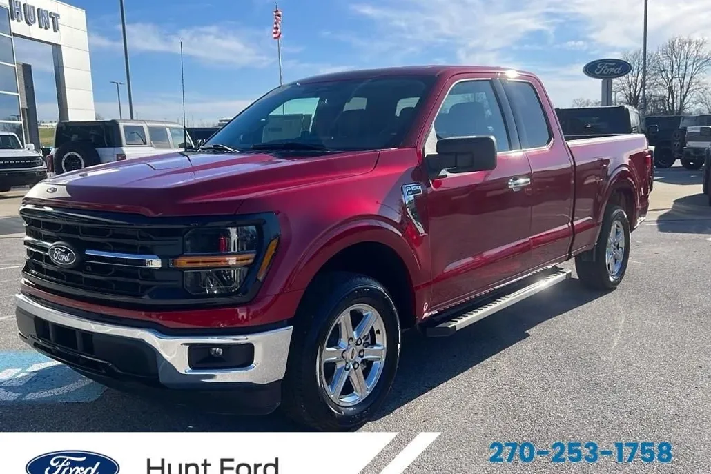 2025 Ford F-150 XLT photo 1