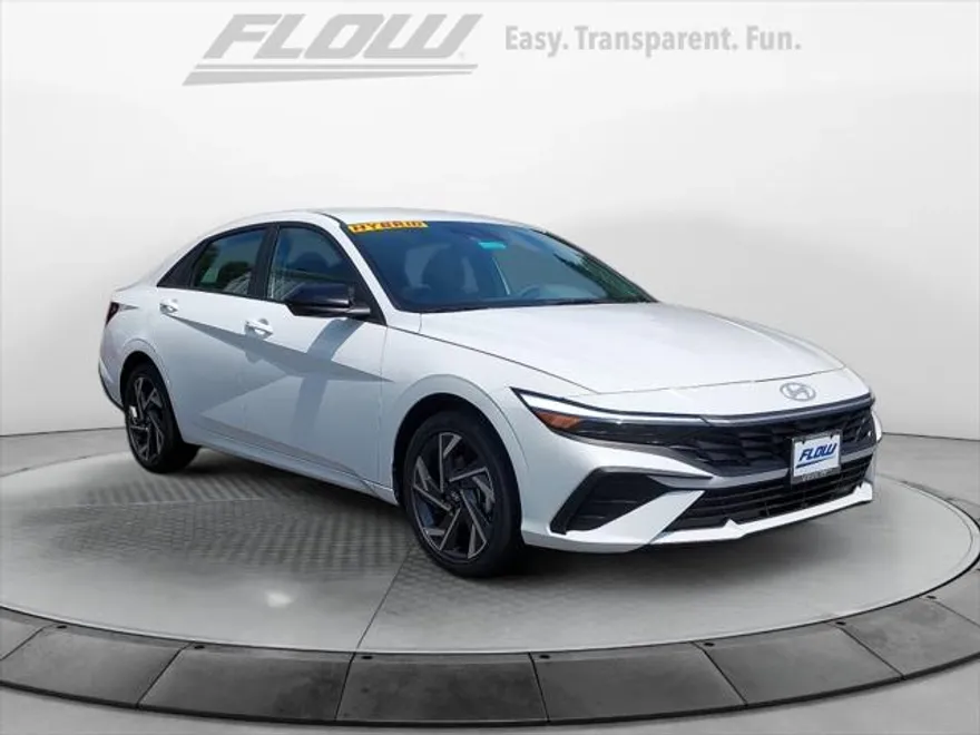 2025 Hyundai Elantra Hybrid SEL Sport photo 1