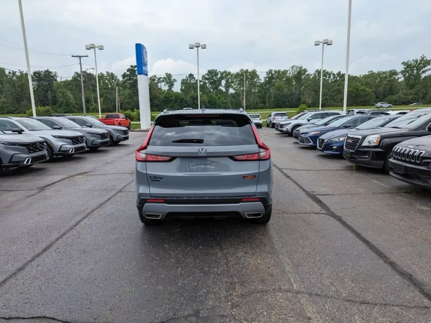 2026 Honda CR-V Hybrid photo 1