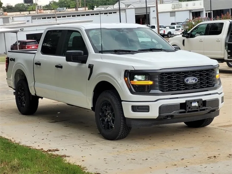 2025 Ford F-150 STX photo 1
