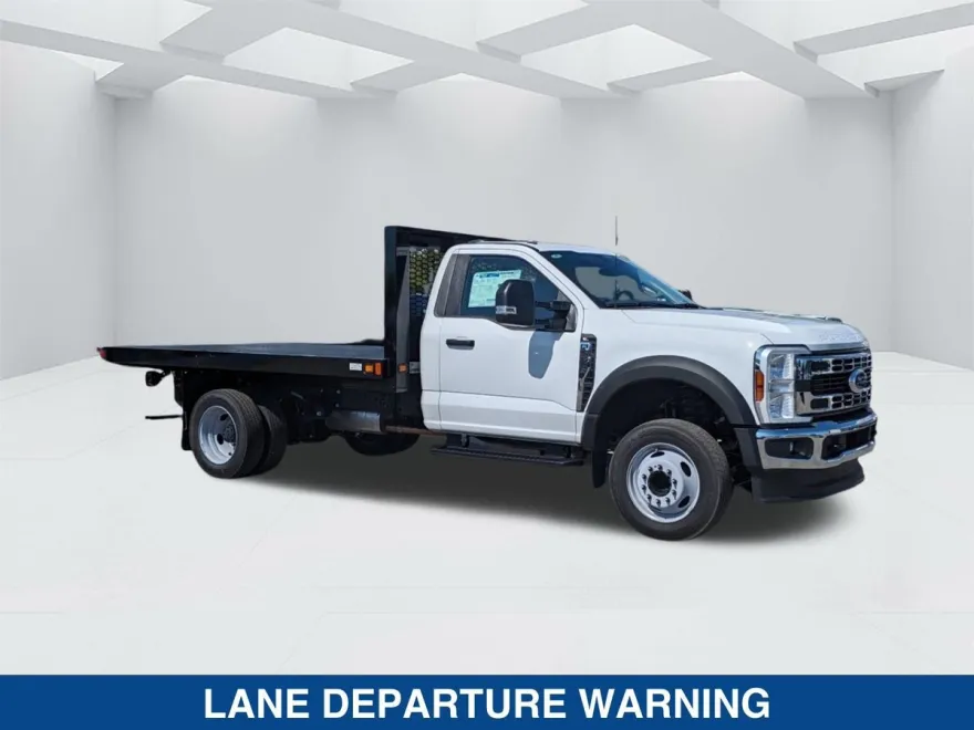 2024 Ford F-550 XL photo 1