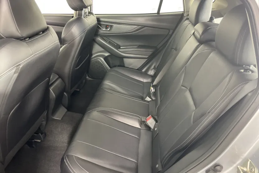 2017 Subaru Impreza Limited photo 1