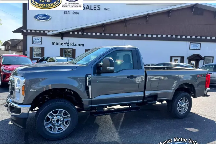 2025 Ford F-250 XLT photo 1