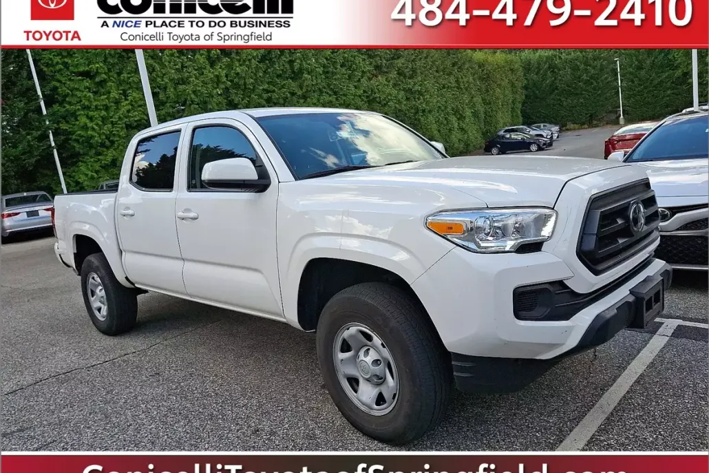 2022 Toyota Tacoma SR V6 photo 1