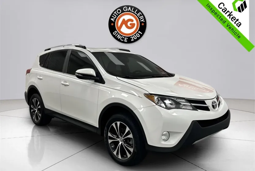 2015 Toyota RAV4 Limited photo 1