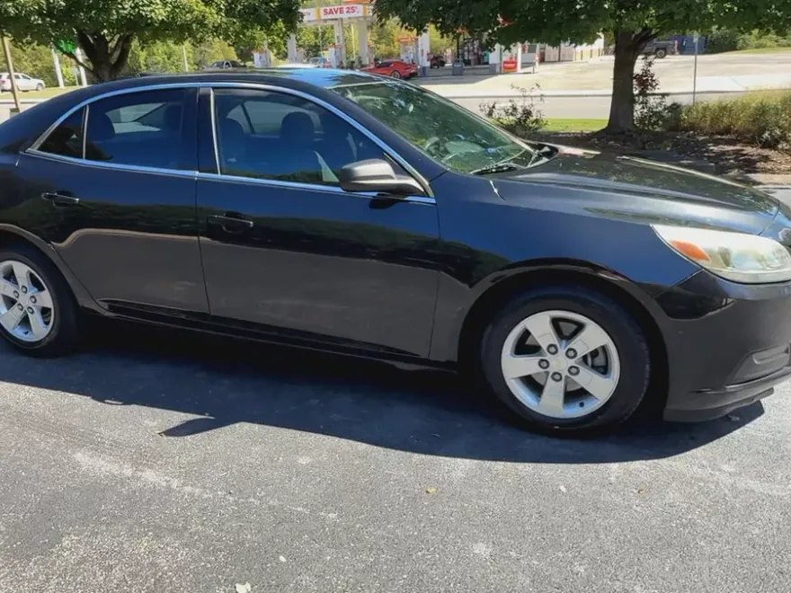 2015 Chevrolet Malibu LS photo 1