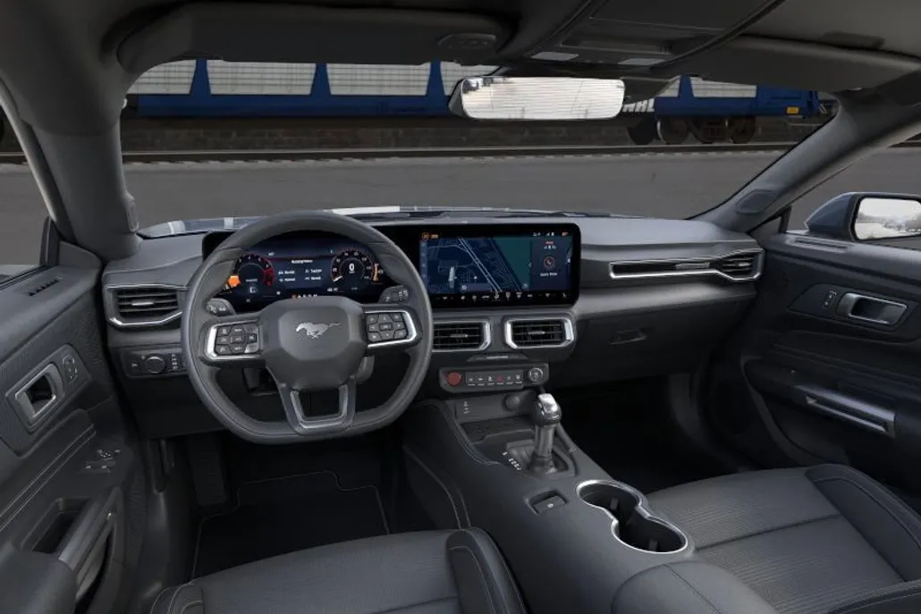 2025 Ford Mustang EcoBoost Premium photo 1
