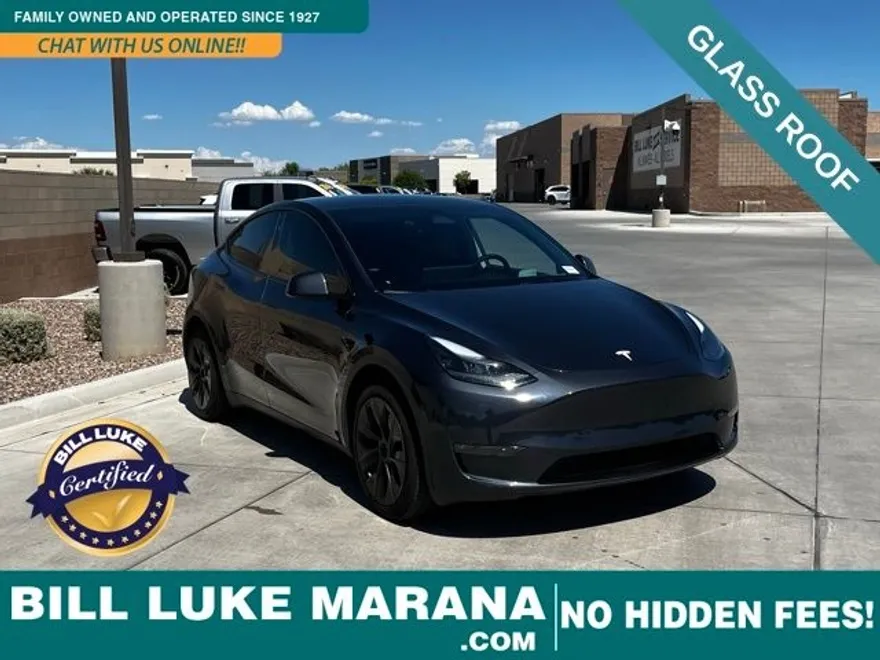 2024 Tesla Model Y Long Range photo 1