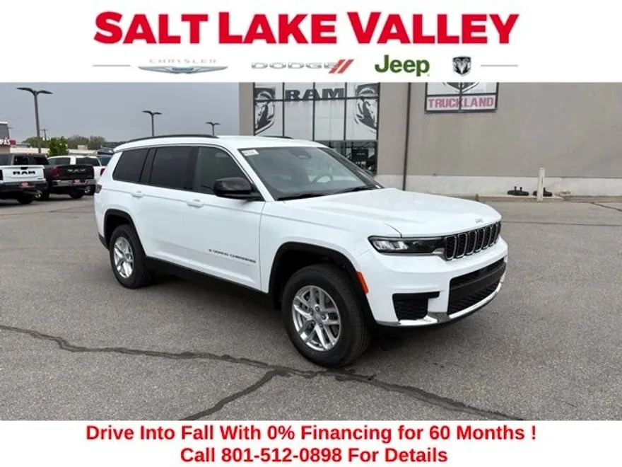 2025 Jeep Grand Cherokee Laredo Altitude photo 1
