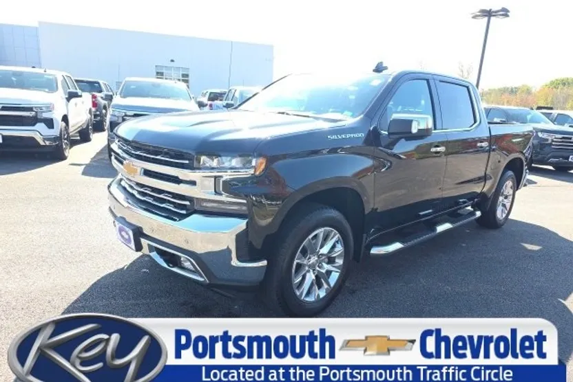 2022 Chevrolet Silverado 1500 LTZ photo 1