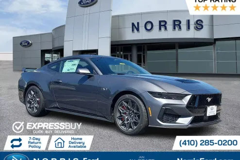 2025 Ford Mustang GT photo 1