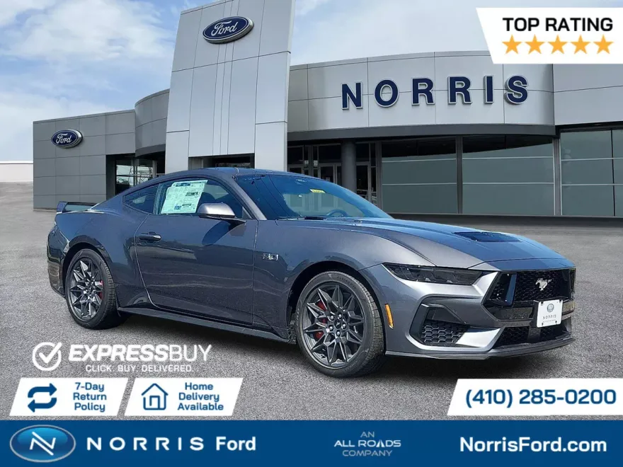 2025 Ford Mustang GT photo 1