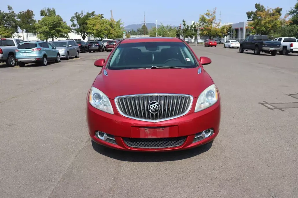 2012 Buick Verano Leather photo 1