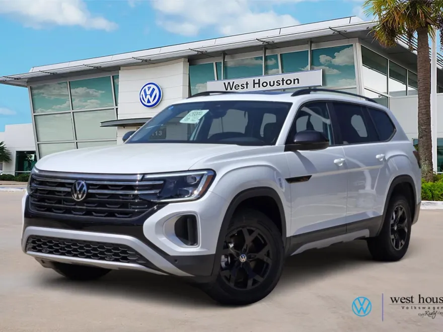 2025 Volkswagen Atlas Peak Edition SE photo 1