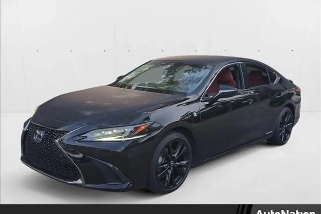 2022 Lexus ES 300h F SPORT photo 1