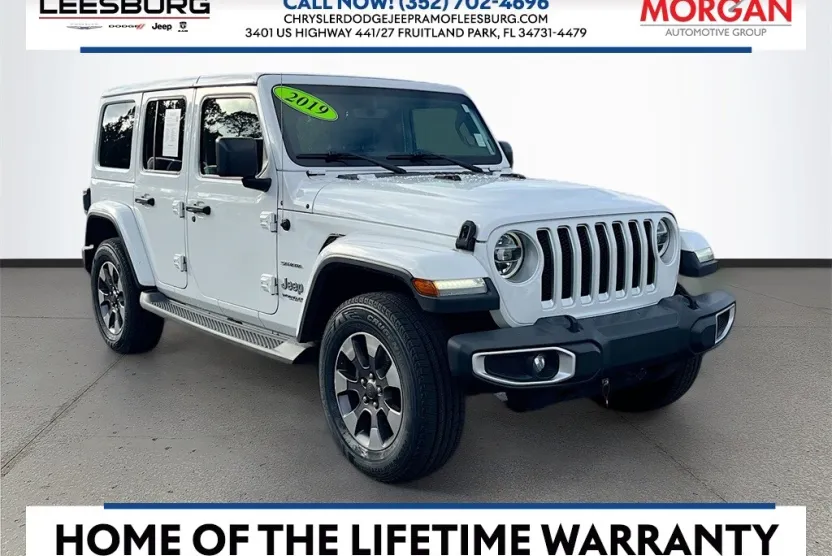 2019 Jeep Wrangler Unlimited Sahara photo 1