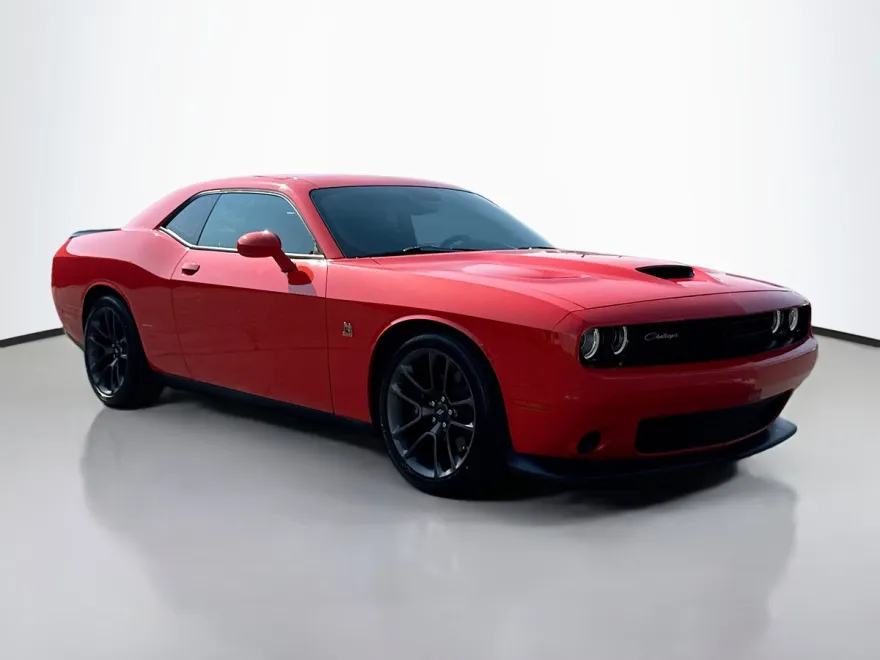 2021 Dodge Challenger R/T Scat Pack photo 1